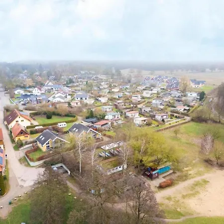 Heimeliger Doppelbungalow Mit Terrasse Im Mirow * Granzow